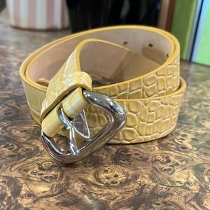 Yellow “embossed” alligator belt